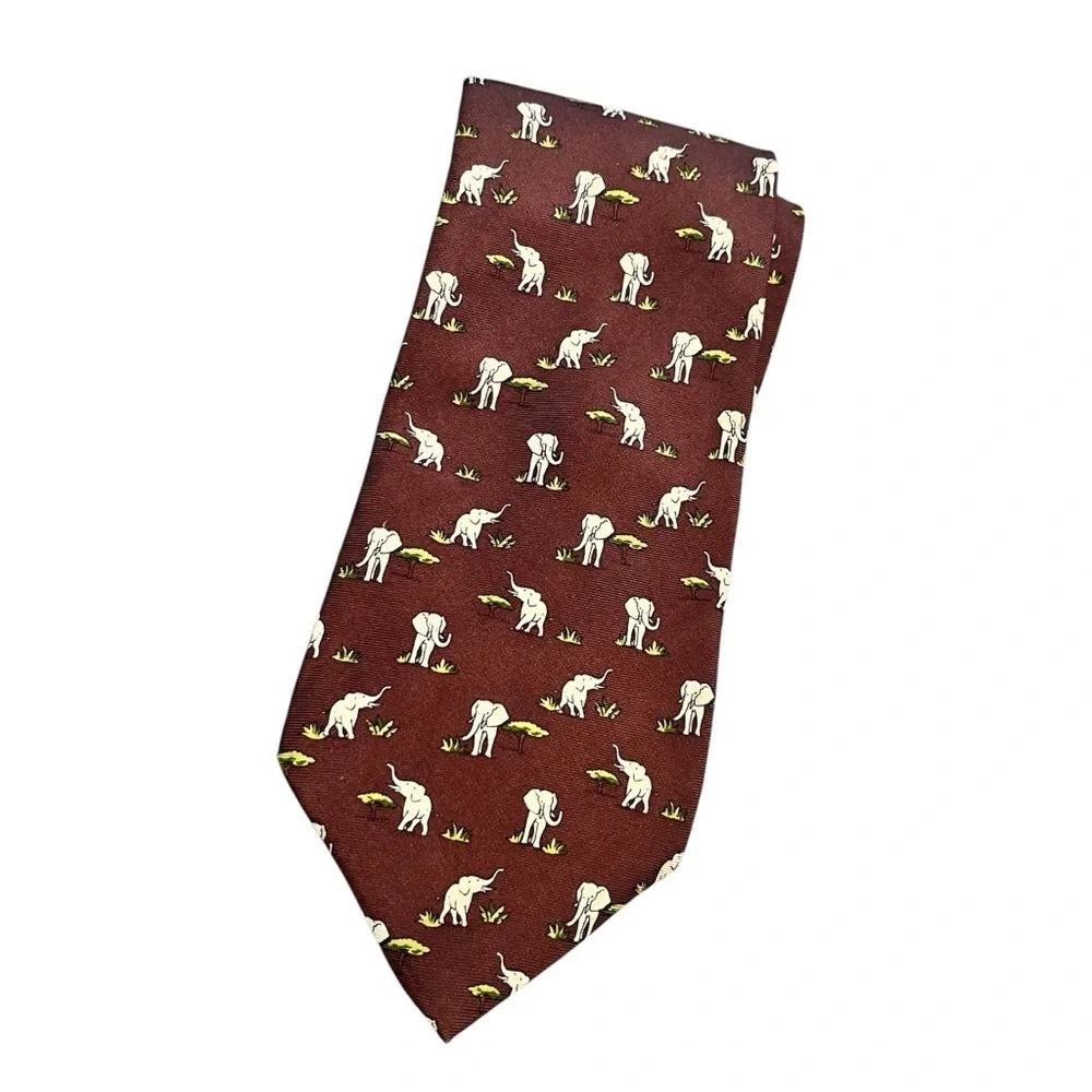 Brooks Brothers Brown Silk Novelty Print Elephant Tie